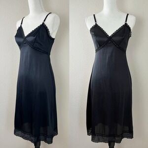 Vintage Sears Womens Full Slip Black Lace Trim Negligee Chemise Whimsigoth Goth